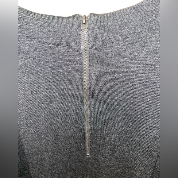 Vero Moda Knee Length Sweater Dress in Dark (Grey Size Medium) - Picture 3 of 4